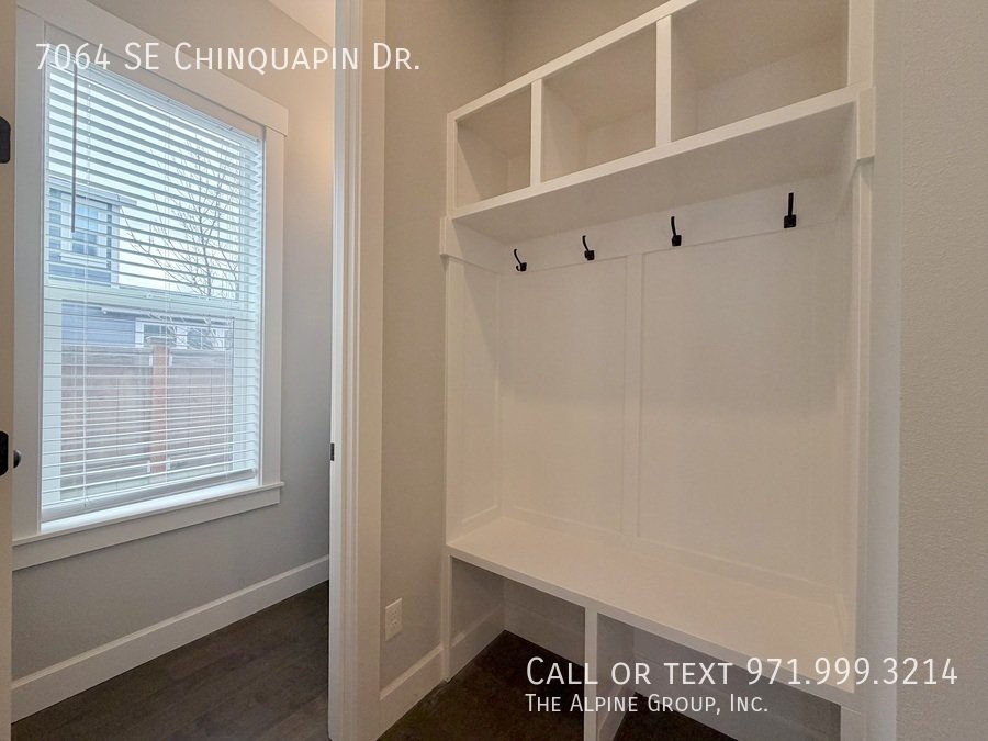 ✨ Corner Lot Beauty in Reedsville Crossing – 3BR + 2.5BA property image