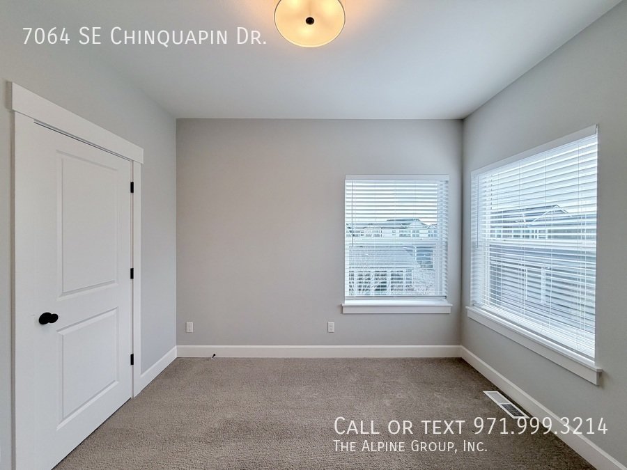 ✨ Corner Lot Beauty in Reedsville Crossing – 3BR + 2.5BA property image