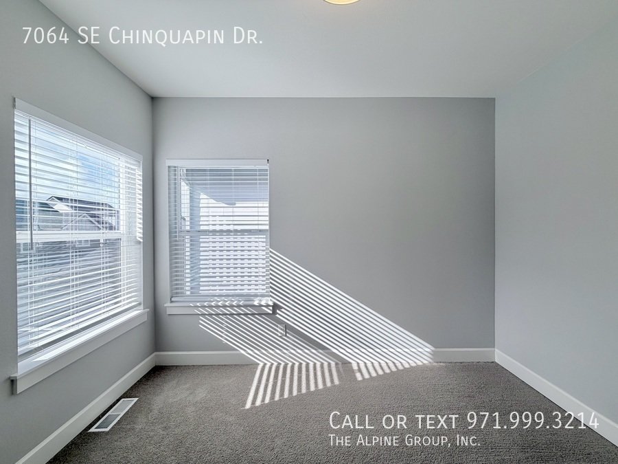 ✨ Corner Lot Beauty in Reedsville Crossing – 3BR + 2.5BA property image