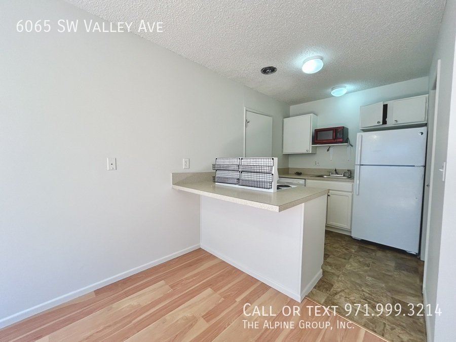 🛏️ Two Comfortable Bedrooms + Full Bath property image