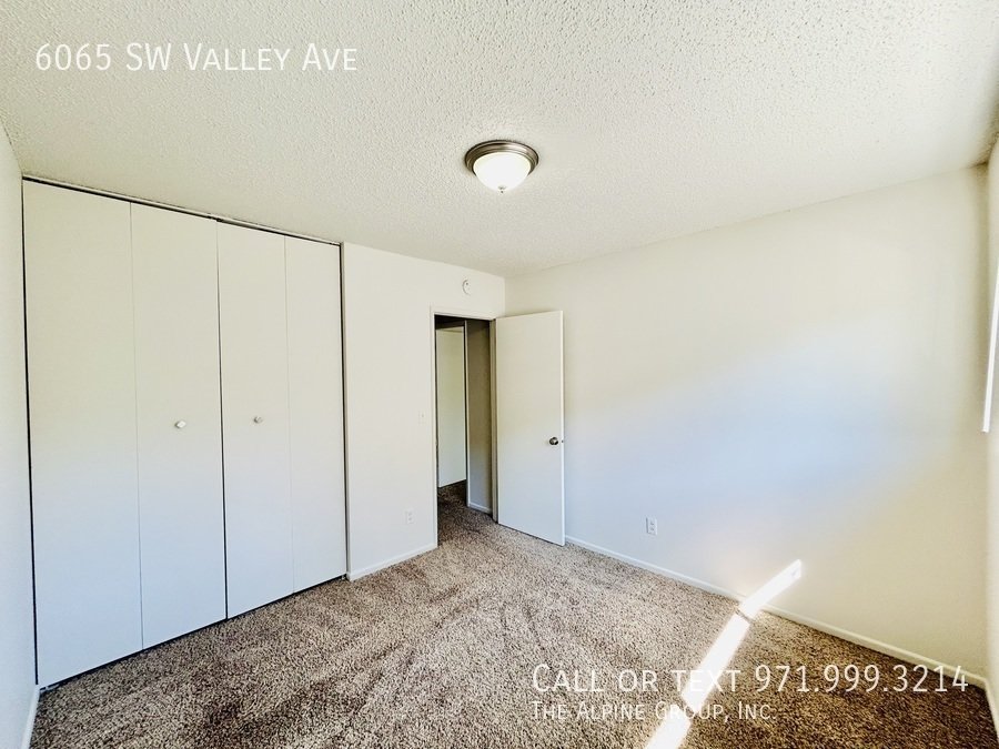 🛏️ Two Comfortable Bedrooms + Full Bath property image