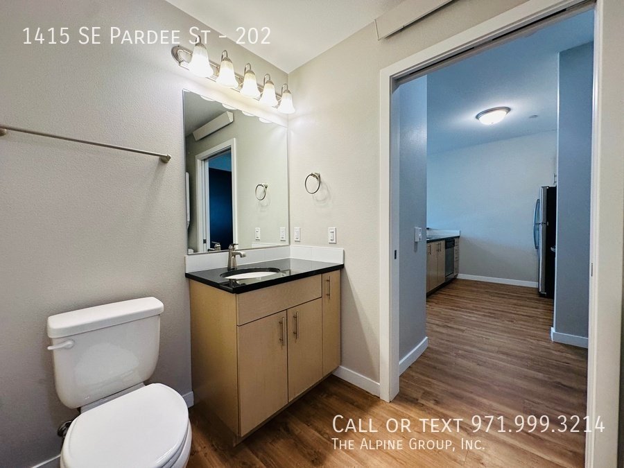 🏠 A Fresh Start — On Us (First + Last FREE!) 🌿 Modern Tristan 1BR property image