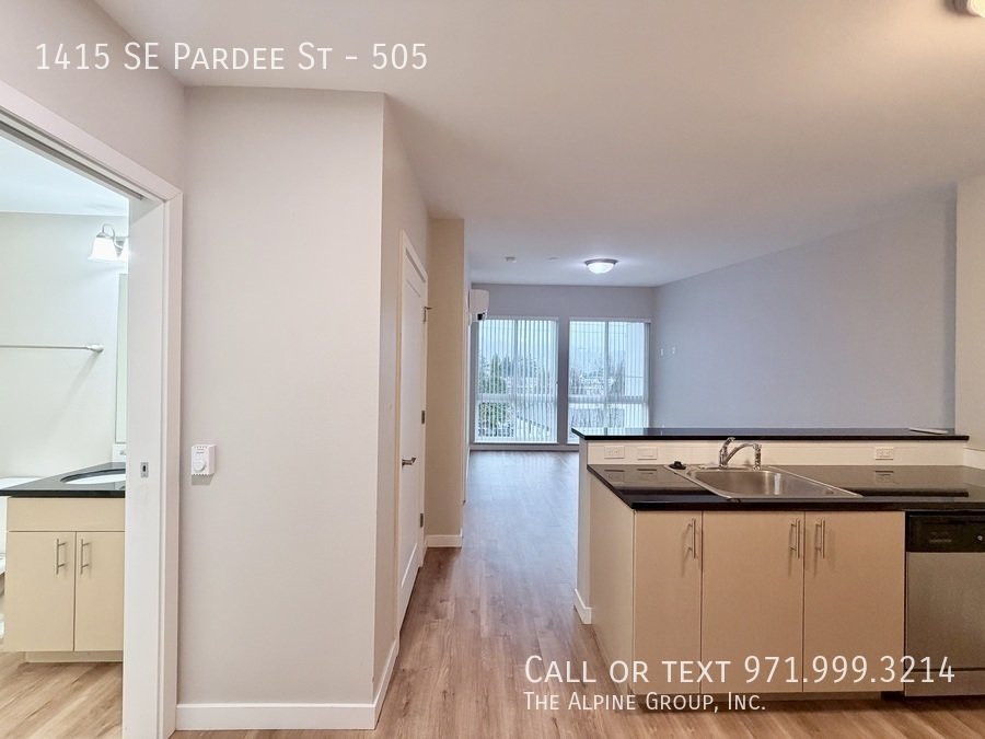 1 Bedroom at The Tristan property image