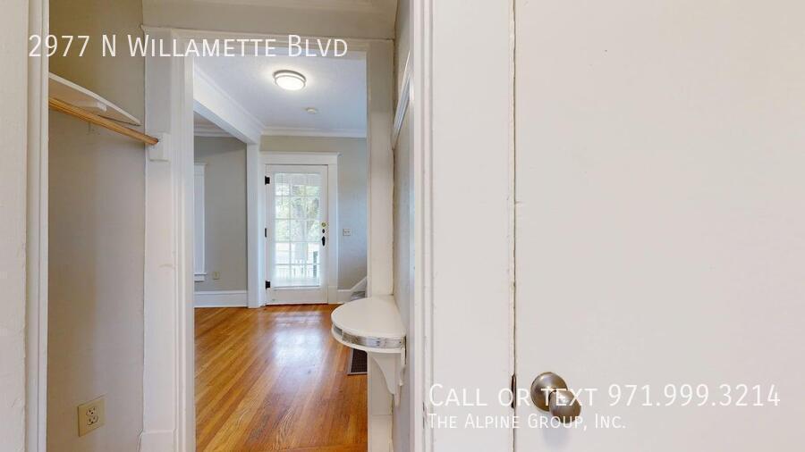 🏞️ Charming 3BR Retreat with Landscaping Included property image