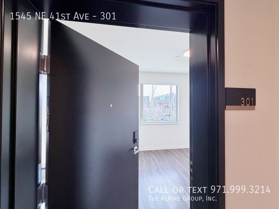 💰 Sign & Save! 4 Weeks FREE on 18-Month Lease|🏡 Luxury Details & Prime Location at 41 Central property image