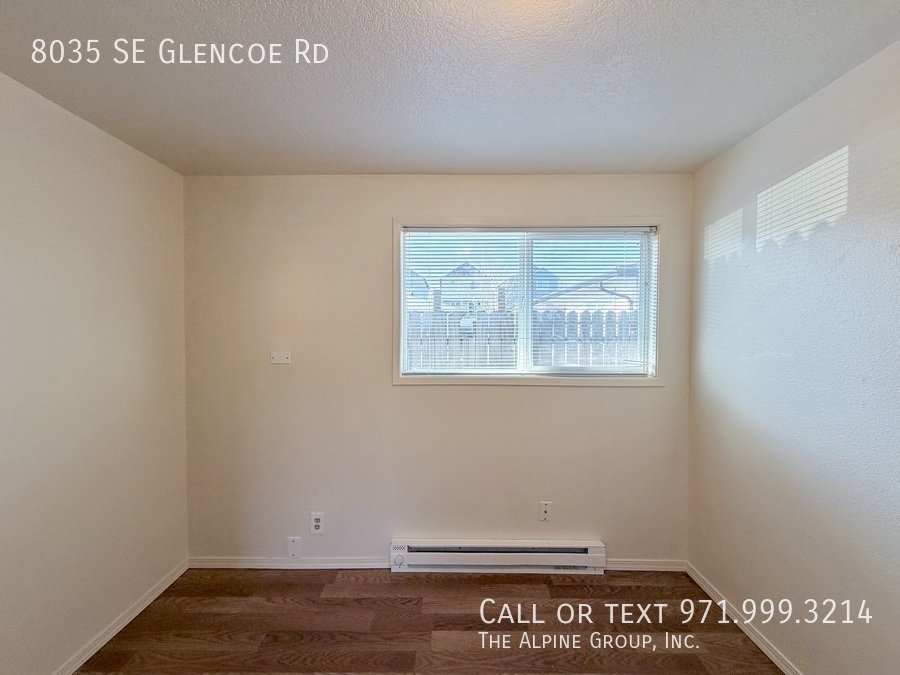 🔑First Month FREE w/ 12-Mos Lease| 2-Bedroom in Milwaukie - W/S/G is included! property image