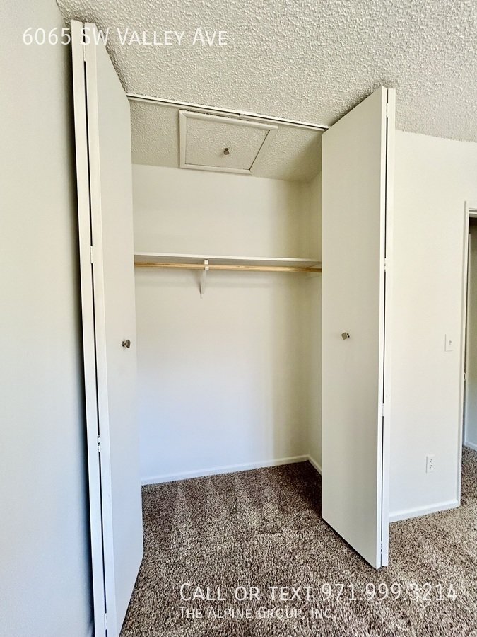 Townhome‑Style 2 Bedroom / 1.5 Bath in a Small 4‑Unit Community! property image