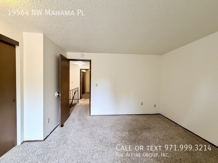 Charming Rock Creek Townhome | 2 Bed / 1.5 Bath | Private Patio + In‑Unit Laundry property image