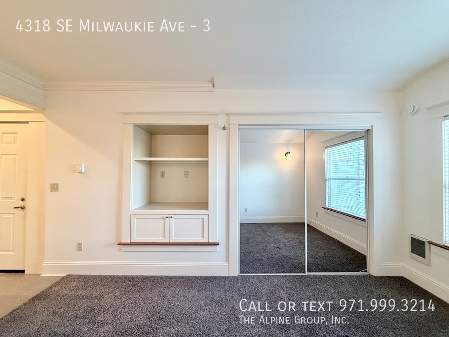 🌟 Charming Portland Studio | Move-In Ready + Natural Light| $300 OFF property image