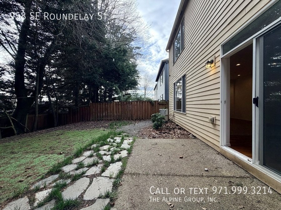 🌞 Bright 3-Bedroom Home – Washer/Dryer Included! property image