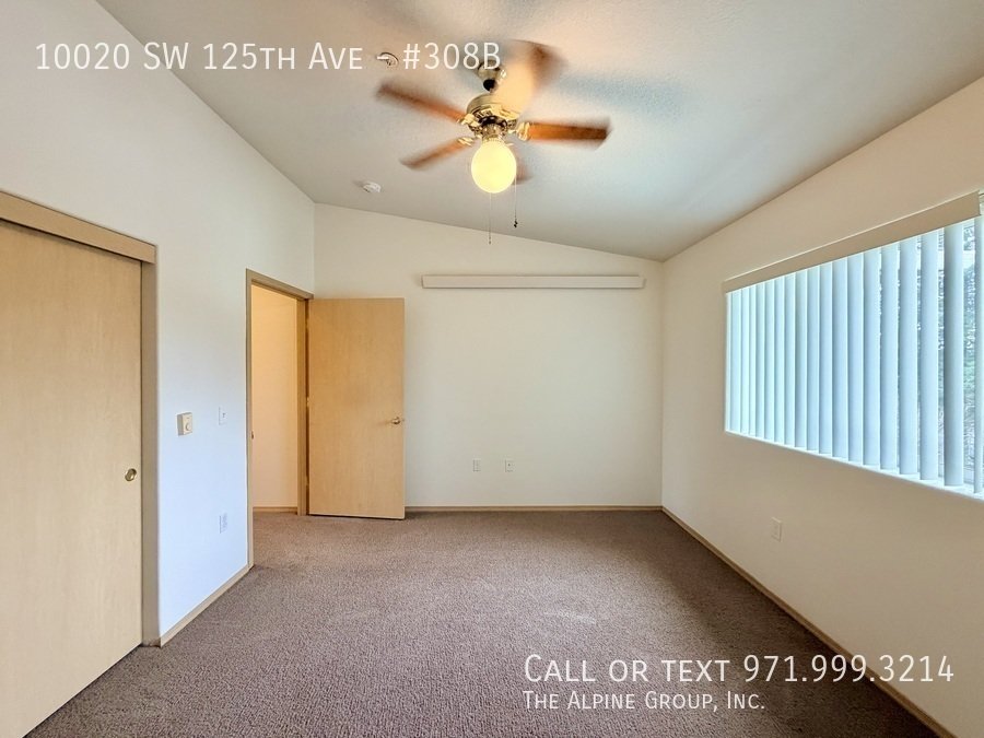 🌿 Sun-Filled 1-Bedroom with Covered Balcony & In-Unit Laundry property image