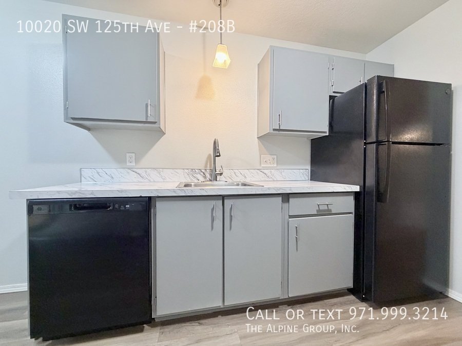 💫 Freshly Remodeled 1-Bedroom | Balcony, W/D & Modern Finishes property image
