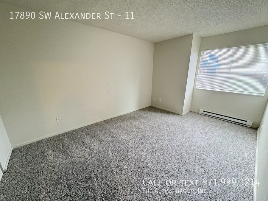 Available Now – Updated Ground‑Floor 2 Bedroom at Kathie Marie Apartments property image