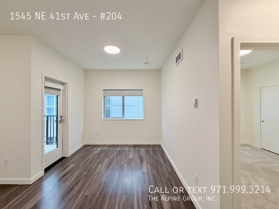 Modern 1‑Bedroom in a Walkable, Vibrant NE Portland Neighborhood property image