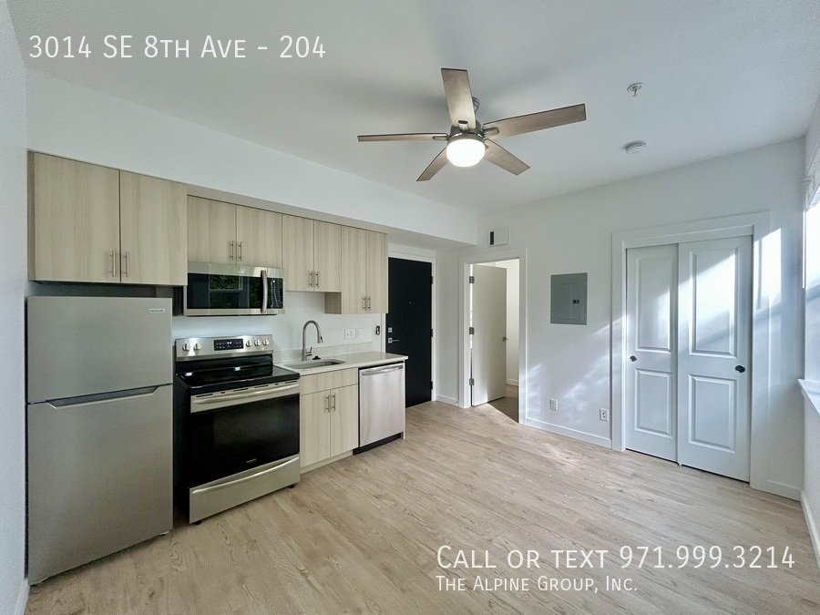 First FREE Month | Second Level Studio with in-unit WD! property image