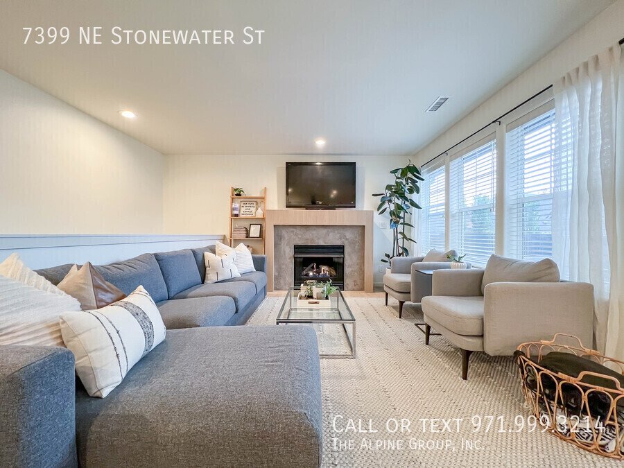 💫Bright 2BR Condo Near Intel – Attached Garage & Private Patio. Coming SOON! property image