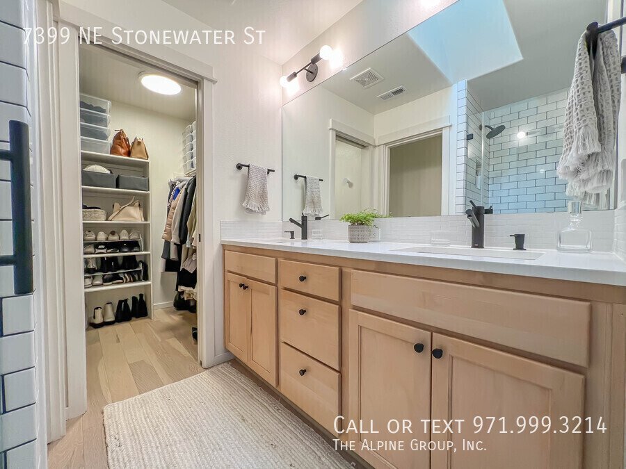 💫Bright 2BR Condo Near Intel – Attached Garage & Private Patio. Coming SOON! property image