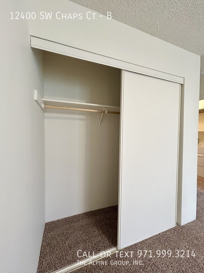 Move-In Ready 2BR in Beaverton | Ground Level + In-Unit Laundry property image