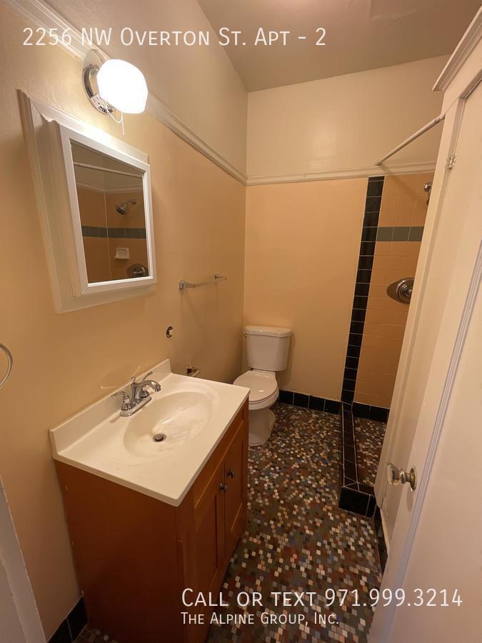 Charming Nob Hill Studio | Hardwood Floors | Pet-Friendly property image